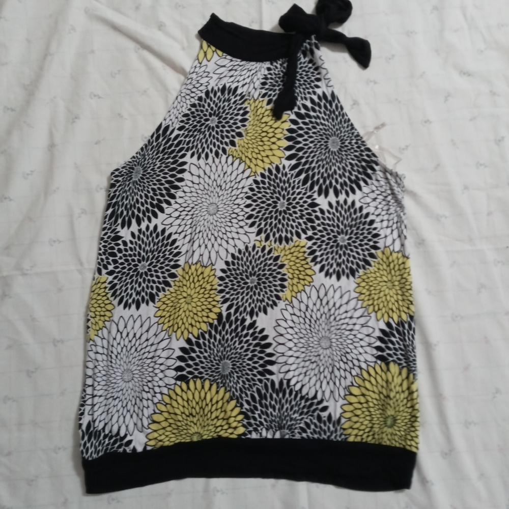 Floral Sleeveless Shirt